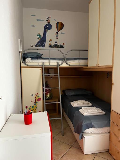 Sardegna: Mare E Montagna Iun R0346 Apartment Олиена Екстериор снимка